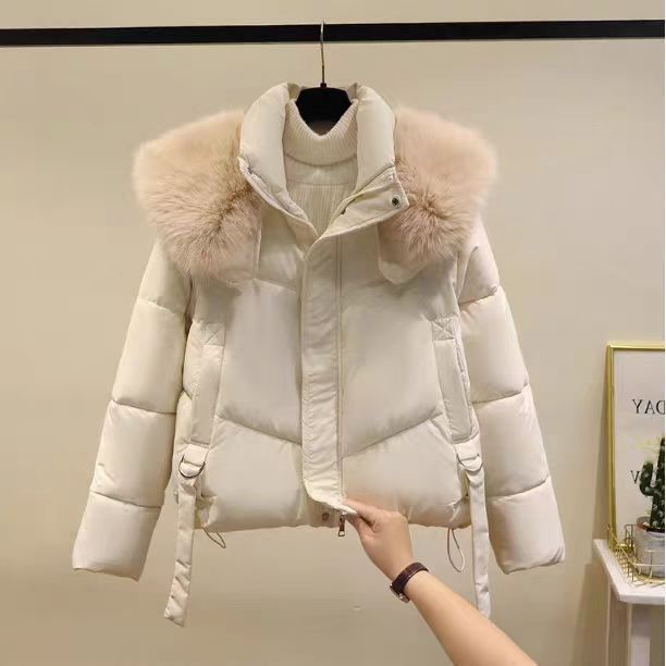 Manteau matelassé avec col en fourrure luxueuse